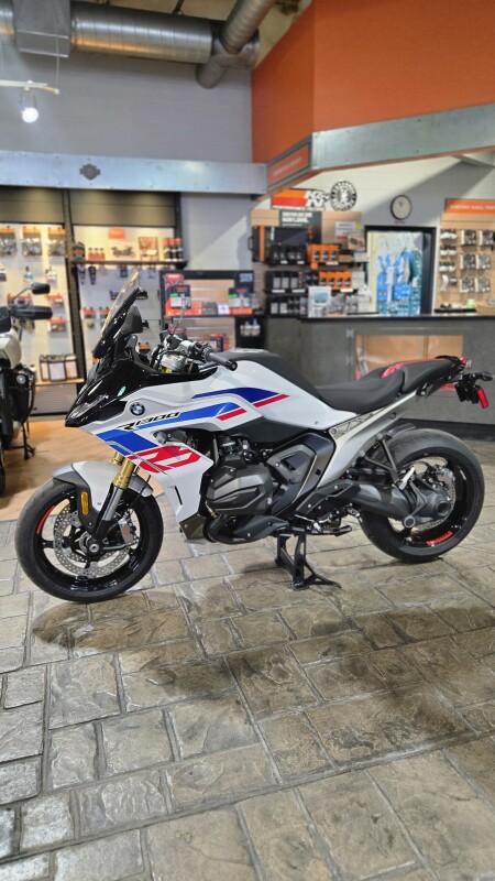 2026 BMW Motorrad R 1300 RS | $750 Cash Rebate, photo 19