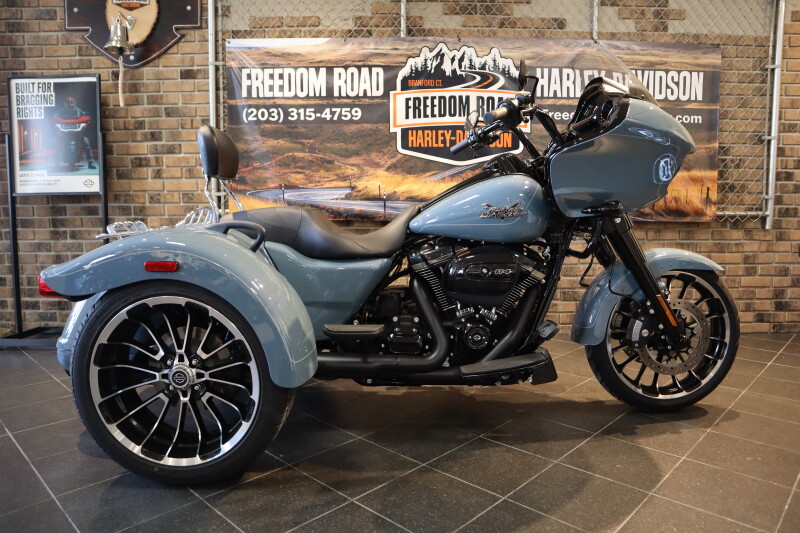 2024 Road Glide 3 (FLTRT)