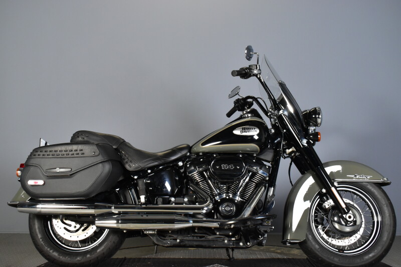 2021 Harley-Davidson® Heritage Classic 114 FLHCS