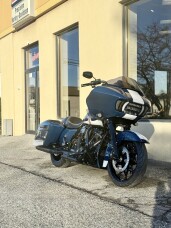 2020 Harley-Davidson® Road Glide® Special FLTRXS thumb 2