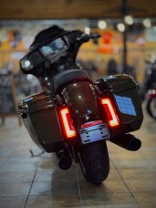 2026 Harley-Davidson® Street Glide® thumb 1