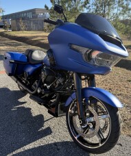 2026 Harley-Davidson® Road Glide™ FLTRX thumb 2