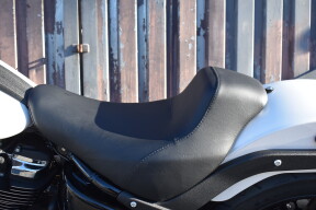 2026 Harley-Davidson® Low Rider® S FXLRS thumb 2