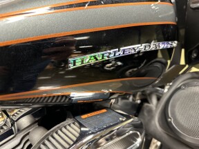 FLTRUSE 2016 CVO™ Road Glide® Ultra thumb 1