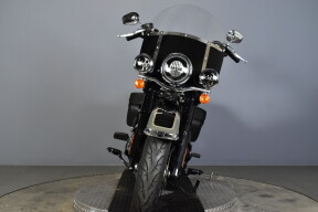 2021 Harley-Davidson® Heritage Classic 114 FLHCS thumb 1
