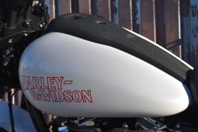 2026 Harley-Davidson® Low Rider® S FXLRS thumb 3