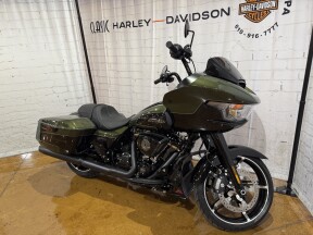 2026 Harley-Davidson® Road Glide® FLTRX 0034631090 Olive Steel Metallic / Vivid Black thumb 1