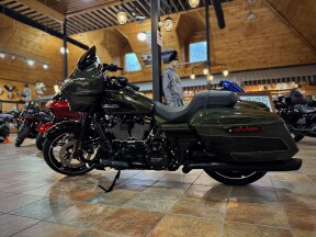 2026 Harley-Davidson® Street Glide® thumb 3