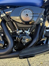 2026 Harley-Davidson® Road Glide™ FLTRX thumb 1