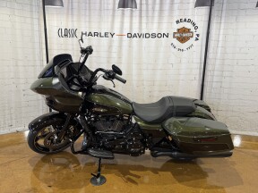 2026 Harley-Davidson® Road Glide® FLTRX 0034631090 Olive Steel Metallic / Vivid Black thumb 0