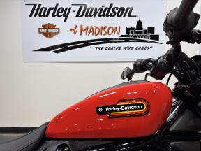 2026 RH975S Harley-Davidson® Nightster® Special Blood Orange - Black thumb 2