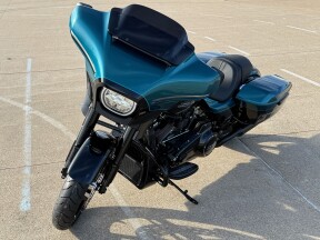 2026 Harley-Davidson® Street Glide® Teal Thunder / Vivid Black - Black thumb 1
