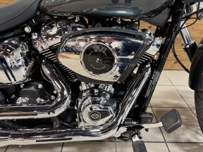 2026 Harley-Davidson® Breakout® Iron Horse Metallic Chrome Trim FXBR thumb 2