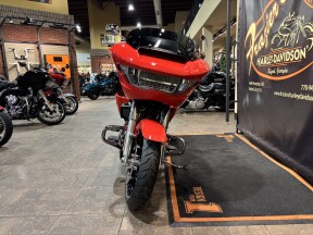 2026 Harley-Davidson® Road Glide® Blood Orange Chrome Two-Up thumb 2