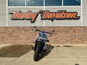 2016 Harley-Davidson® Breakout® Crushed Ice Pearl thumb 3