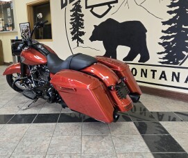 2025 Harley-Davidson® Road King® Special Whiskey Fire thumb 2