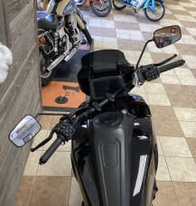 2026 Harley-Davidson® Pan America® 1250 ST Vivid Black - Black thumb 1