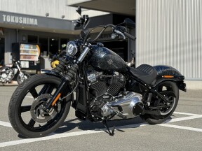認定中古車　2025 Harley-Davidson® Street Bob® ラップペイント thumb 0
