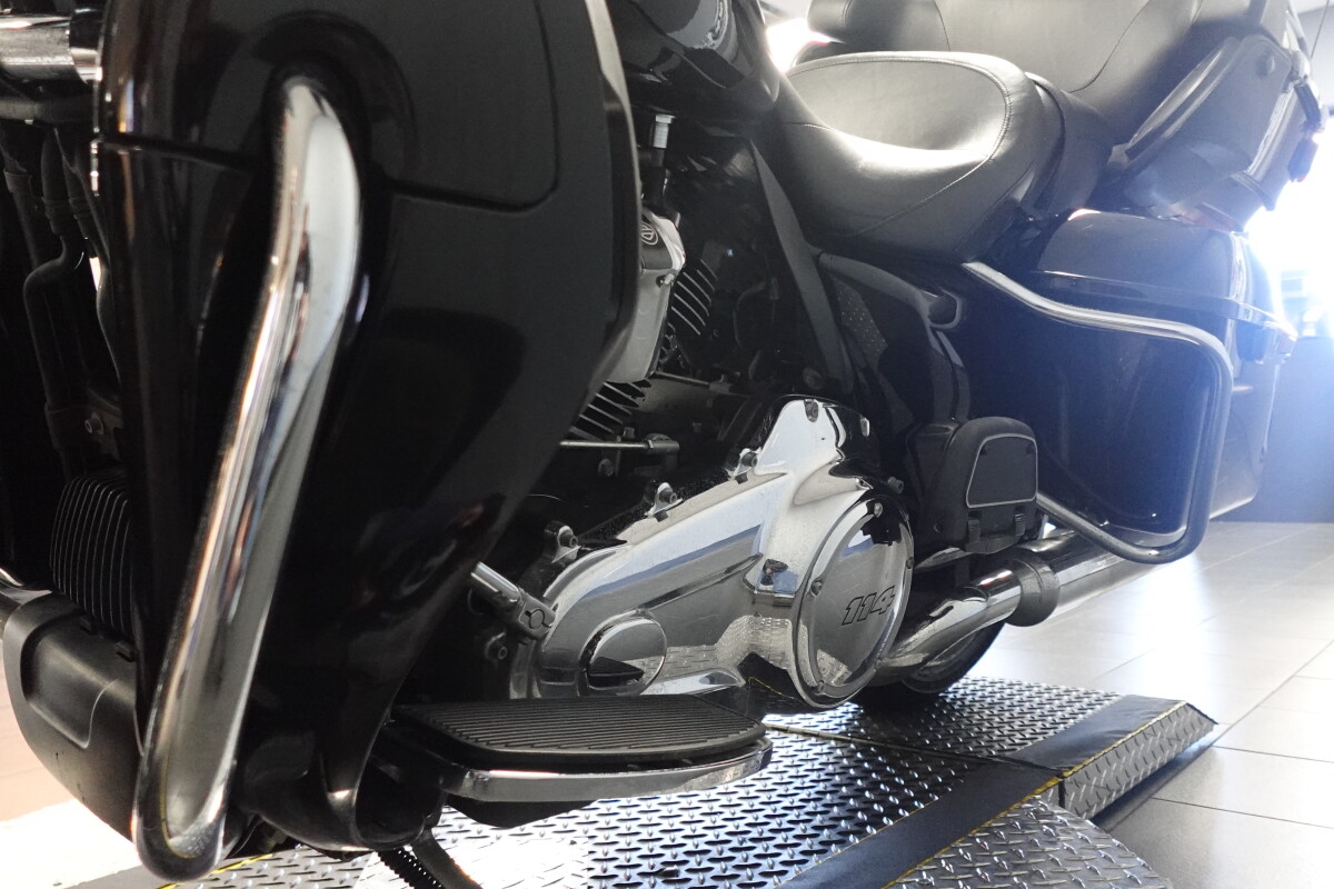 2020 Harley-Davidson® Ultra Limited FLHTK, photo 11