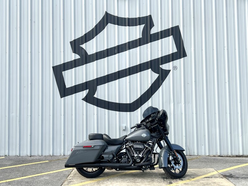 2022 Harley-Davidson® Street Glide® Special Gunship Gray