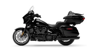 2026 Harley-Davidson® Street Glide® Limited - Vivid Black (Black Trim) thumb 1