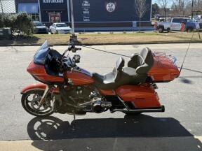 2022 Harley-Davidson® CVO™ Road Glide® Limited Wicked Orange Pearl thumb 0