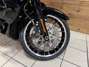 2026 Harley-Davidson® Road Glide Limited Vivid Black Black Trim FLTRXL thumb 1