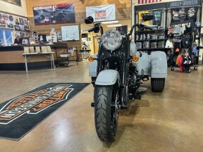 2025 Harley-Davidson® Freewheeler®  thumb 2