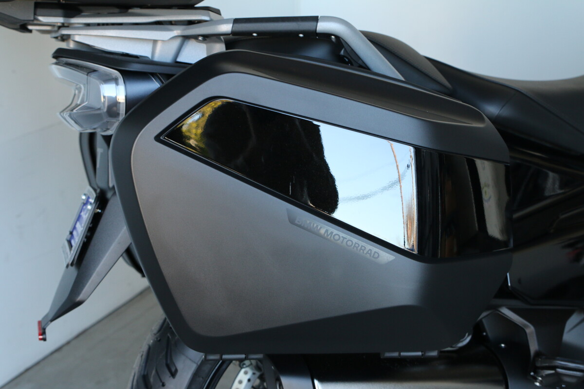 On Sale 2026 BMW R 1300 RT, photo 18