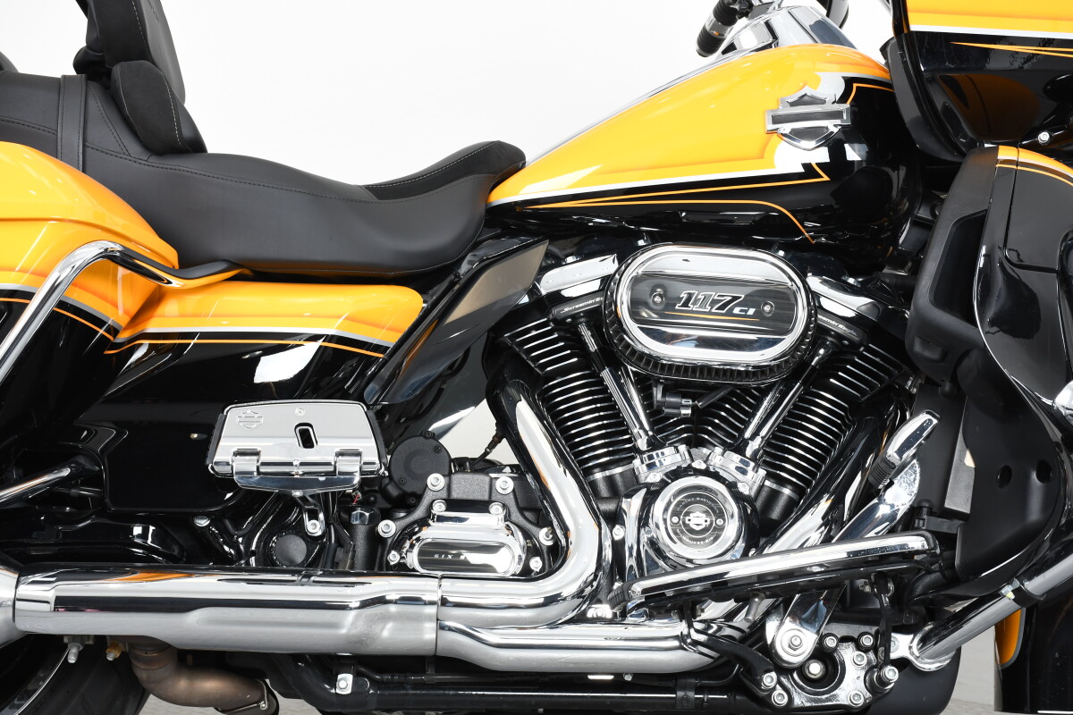 Used 2022 CVO Road Glide Limited | Harley-Davidson USA