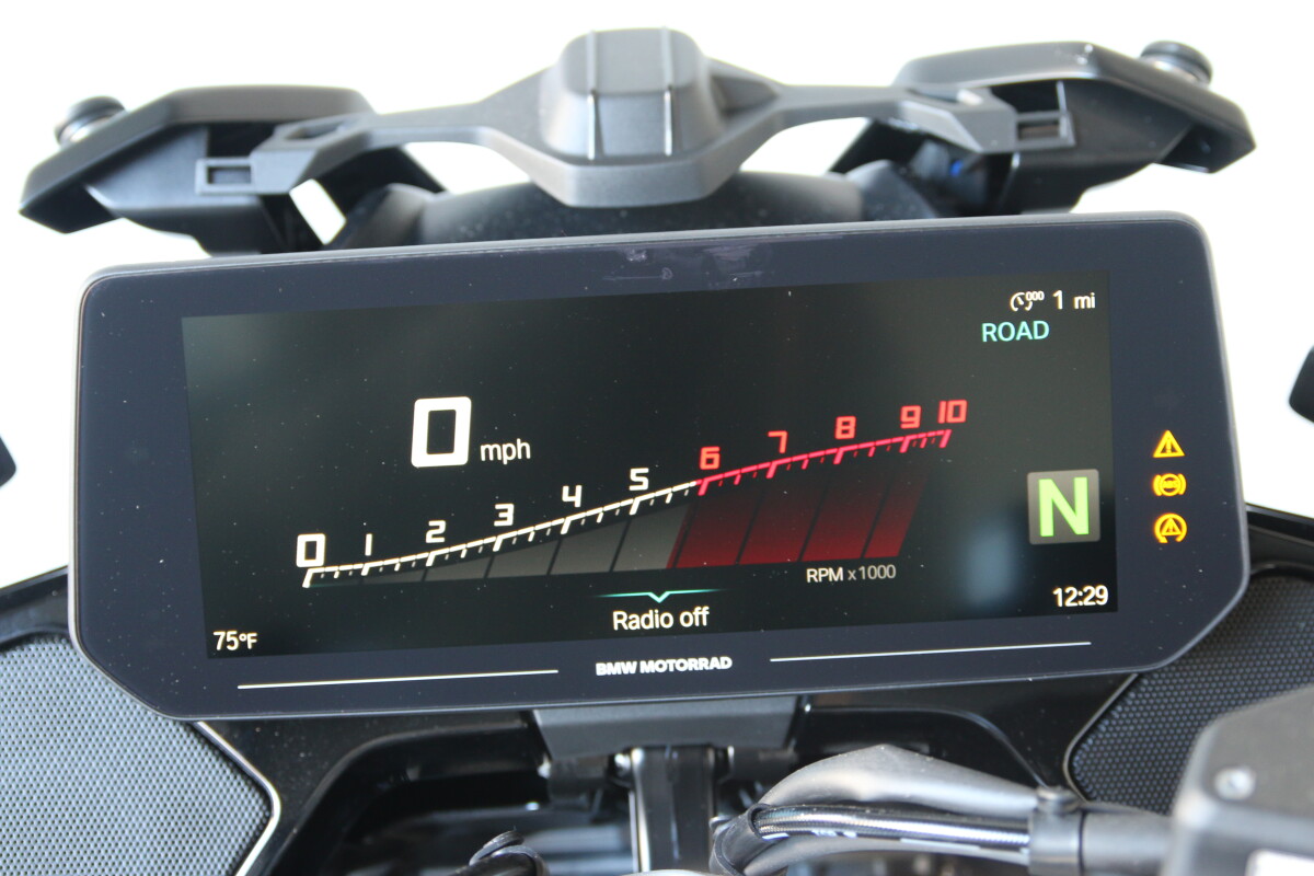 On Sale 2026 BMW R 1300 RT, photo 32