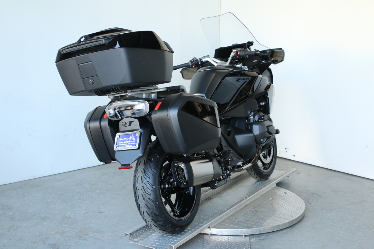 On Sale 2026 BMW R 1300 RT, photo 3