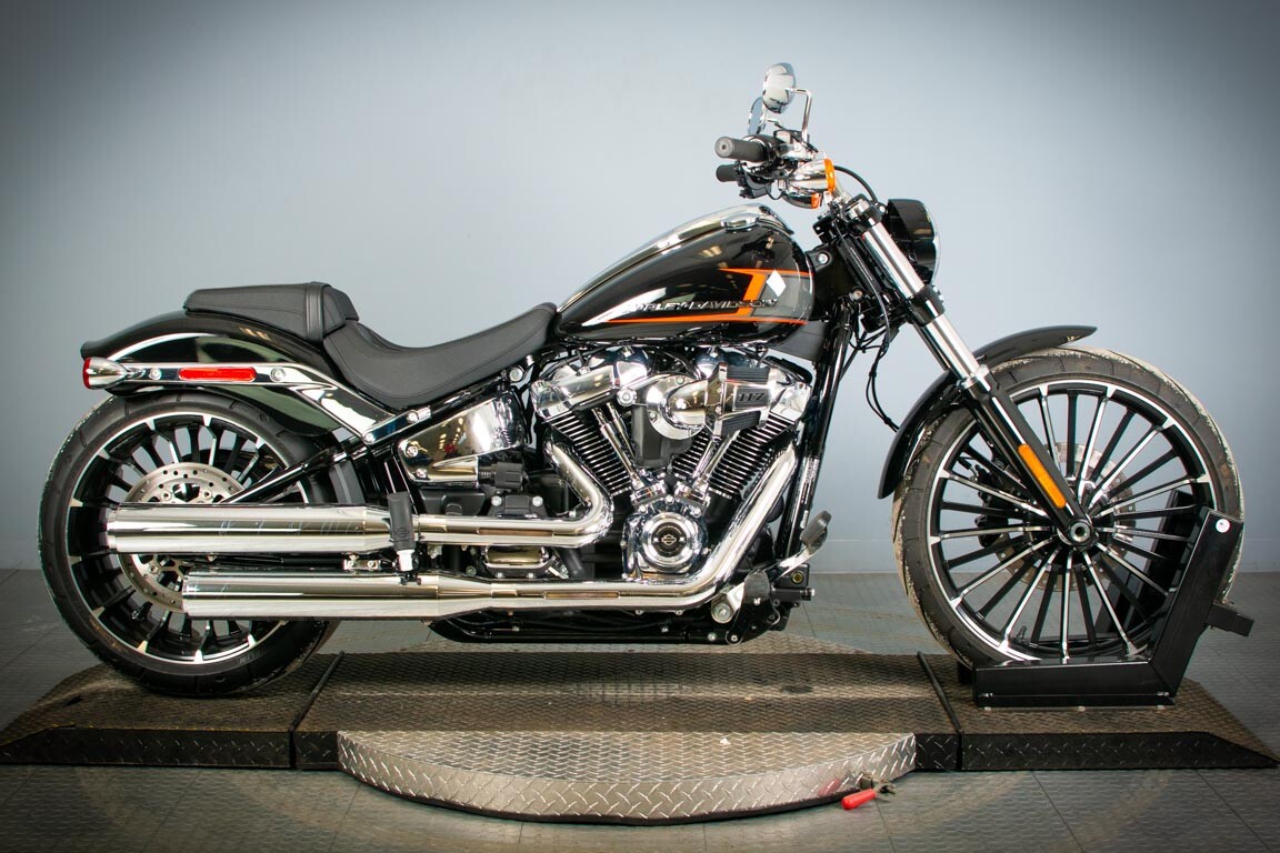 2022 Harley-Davidson® Softail Standard® FXST | Manchester Harley
