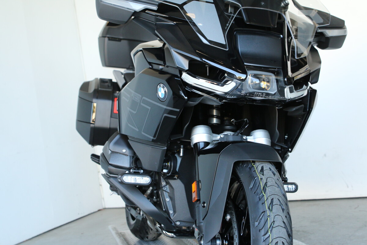 On Sale 2026 BMW R 1300 RT, photo 12
