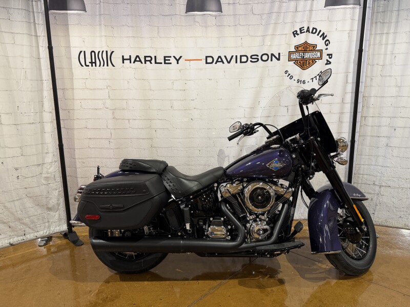 2026 Harley-Davidson® Heritage Classic FLHC 0034594852 Purple Abyss