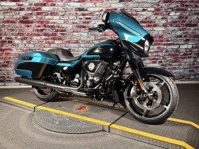 Harley-Davidson® Street Glide® 2026 FLHX TEAL THUNDR/BLK W/ PINSTRIP thumb 0