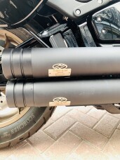 2024 Harley-Davidson® Low Rider™ ST Tobacco Fade thumb 2
