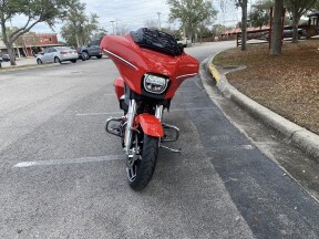 2026 Harley-Davidson® Street Glide® thumb 2