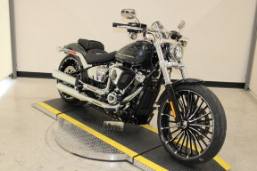 2026 Harley-Davidson Breakout Cruiser FXBR thumb 2