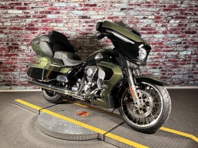 Harley-Davidson® Street Glide Limited 2026 FLHXL OLIV STL MTL/BLK W/ PINSTRI thumb 0