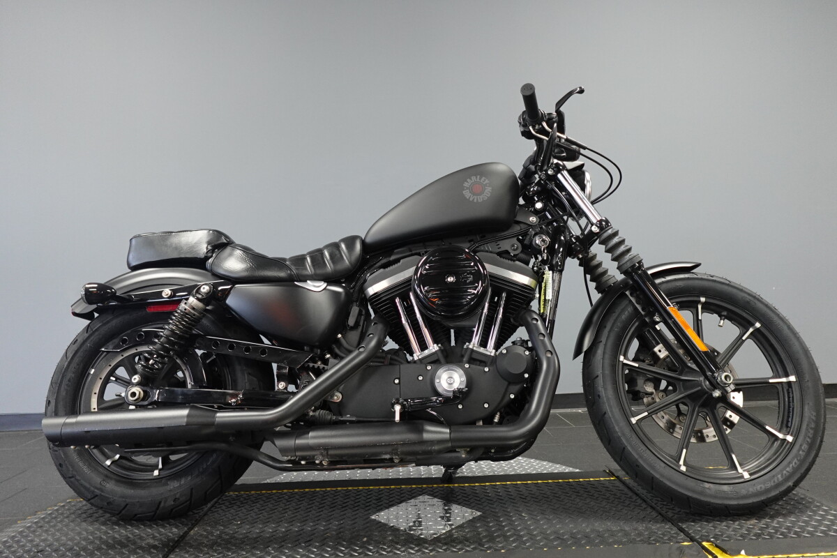 2019 Harley-Davidson® Iron 883™ XL 883N | The Woodlands Harley