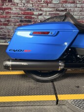 Harley-Davidson® CVO Street Glide ST 2026 FLHXSTSE ELECTRIC COAST W/ PINSTRIPE thumb 1