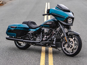 FLHX 2026 Street Glide® thumb 2