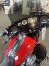2023 Harley-Davidson® FLHTK Ultra Limited thumb 0