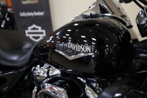 FLHR 2022 Road King® thumb 0