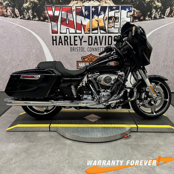 2025 FLHX Street Glide™ 