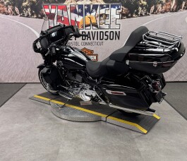 2026 FLHXL Street Glide Limited  thumb 1