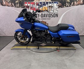 2026 FLTRX Road Glide®  thumb 0