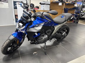 2026 BMW Motorrad R 1300 R FREE LIFETIME POWERTRAIN WARRANTY thumb 2