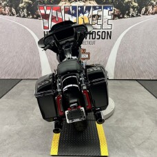 2026 FLHX Street Glide®  thumb 2